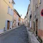 Modern Boulangerie, Large 6 Bedroom Quillan