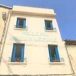 Modern Boulangerie, Large 6 Bedroom *