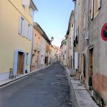 Modern Boulangerie, Large 6 Bedroom Quillan