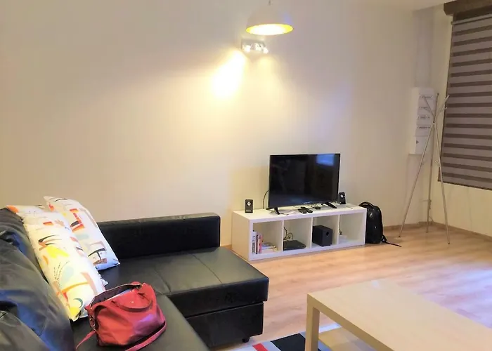 Modern Boulangerie, Large 6 Bedroom