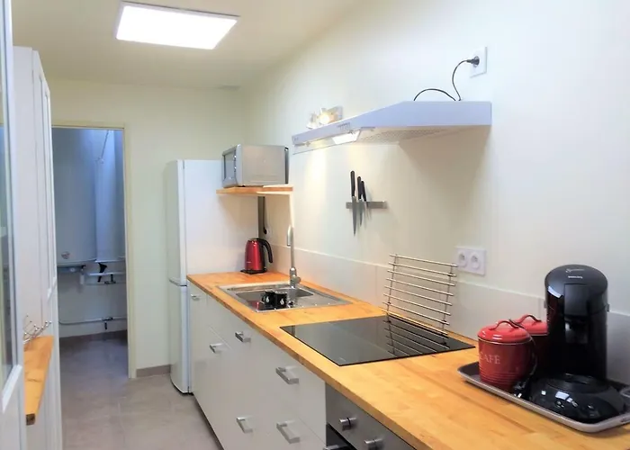 Дом отдыха Modern Boulangerie, Large 6 Bedroom *