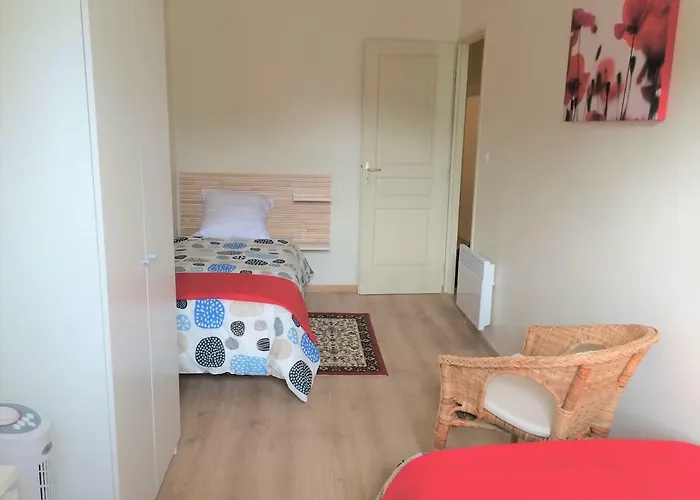 Modern Boulangerie, Large 6 Bedroom Σπίτι διακοπών *